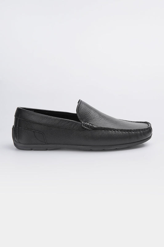 Classic Loafer Shoes - Black